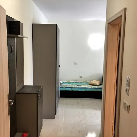 In Star Dreams Eh Apartment
